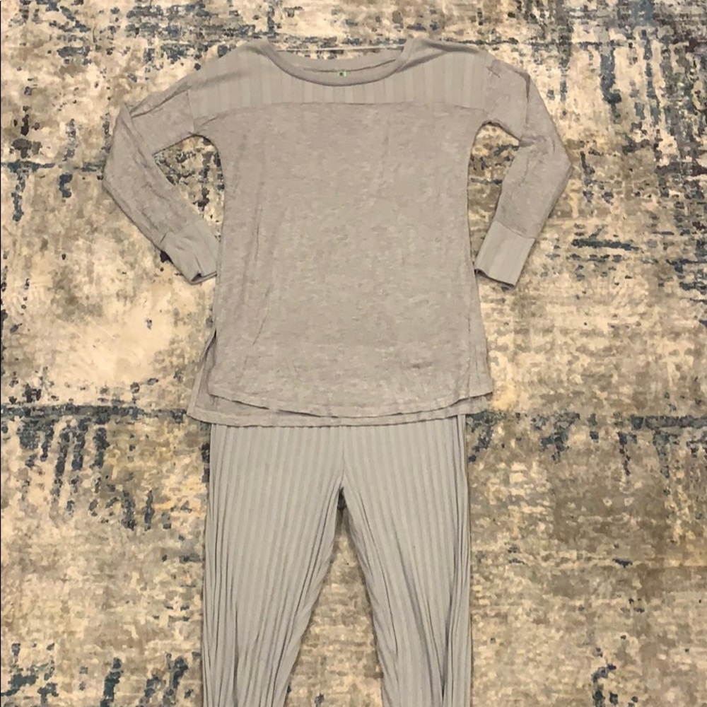 Honeydew pajama set